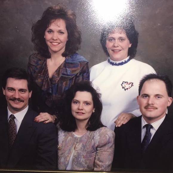 Meet your Posher, Sue - Picture 1 of 1